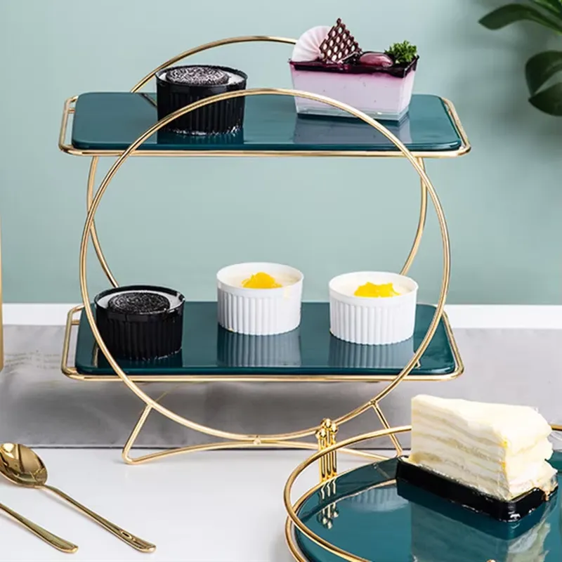 Luxury Golden Cake Stand Set M - огляд і ціна Display Risers Set